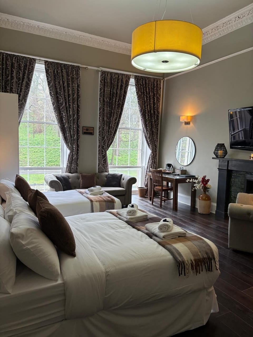 Family Triple Room, City View | Iron/ironing board, free WiFi