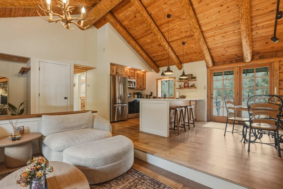 An open-concept space for effortless togetherness