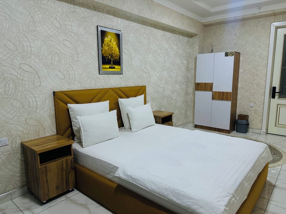 Deluxe Double Room, City View