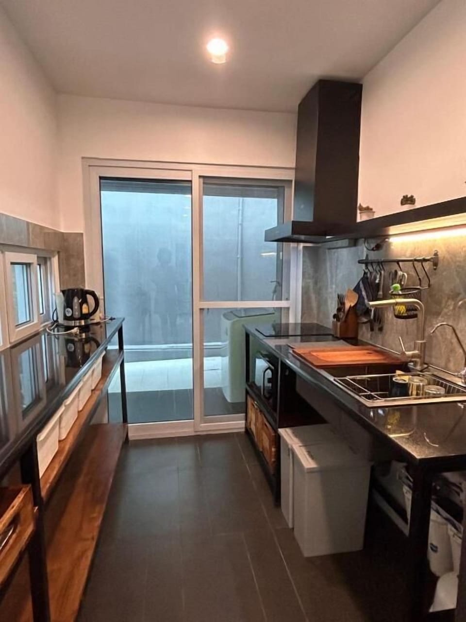 Comfort House, Patio | Private kitchen | Shared fridge, microwave