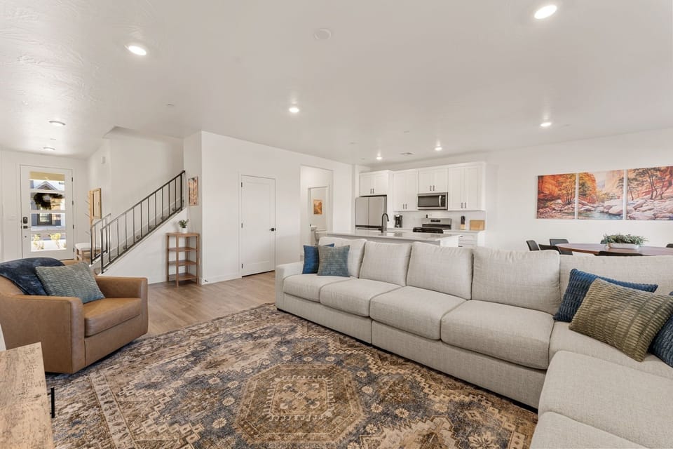 Townhome, 4 Bedrooms | Living area | Smart TV