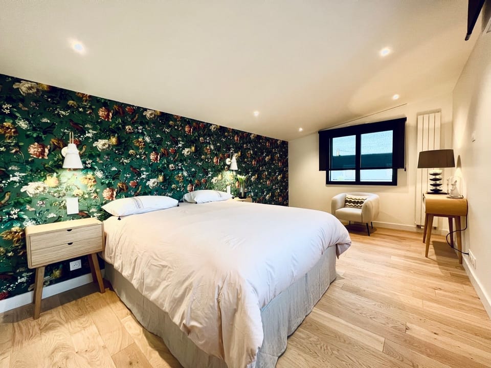 Deluxe Double Room | Free WiFi