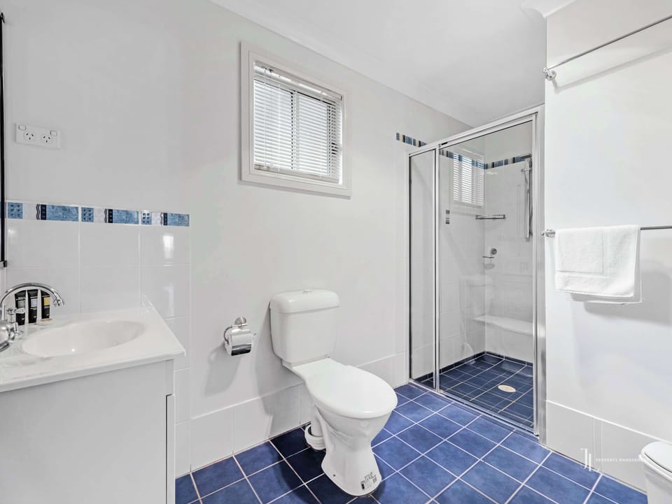 Ensuite 2