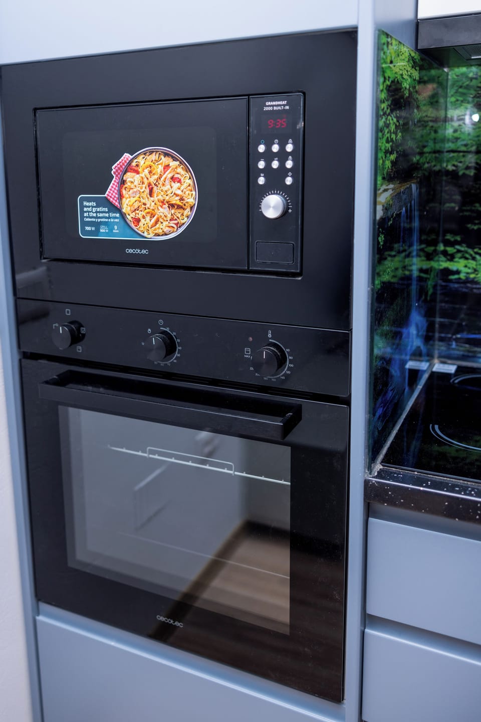 Microwave