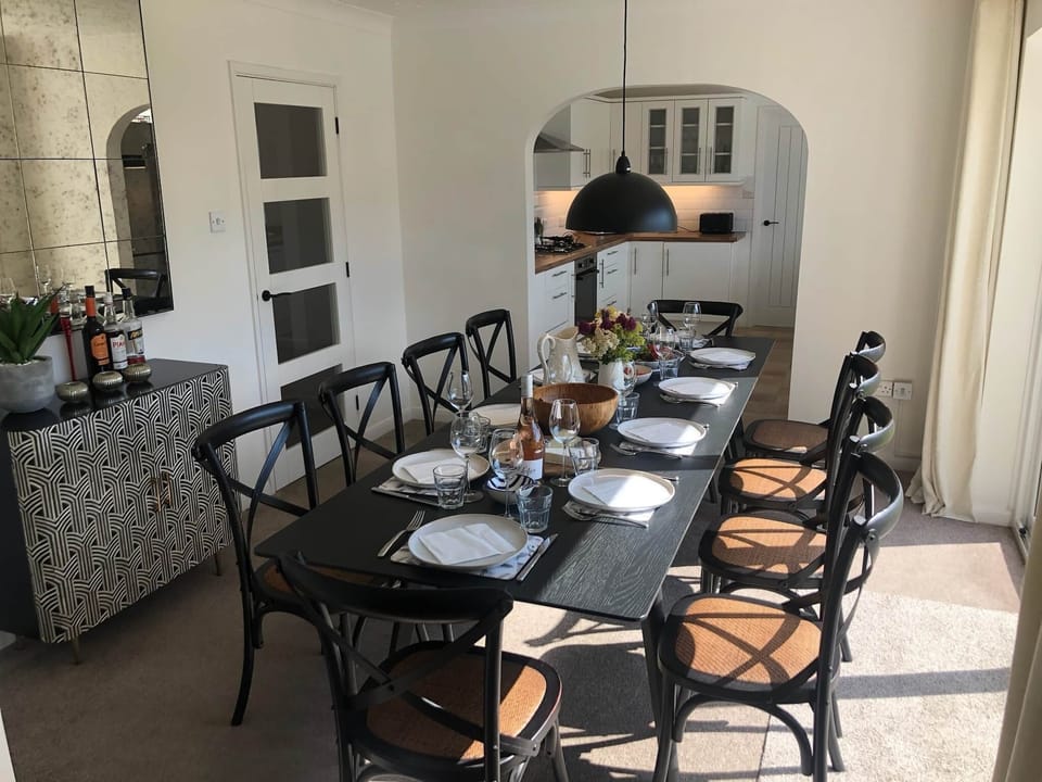 Dining Area for 10