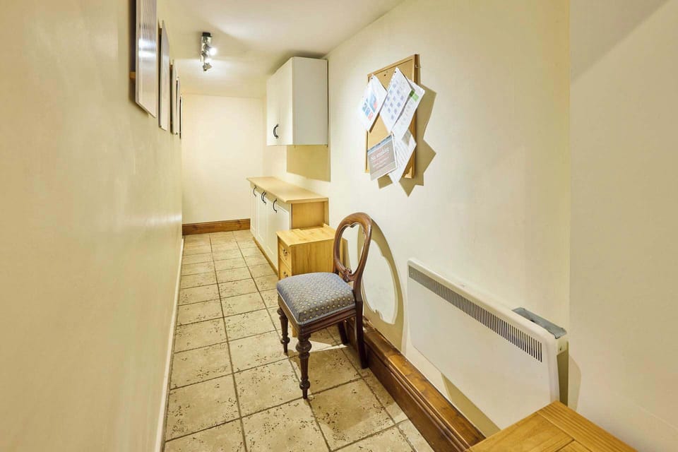 Puffin Cottage, Seahouses - Host & Stay 