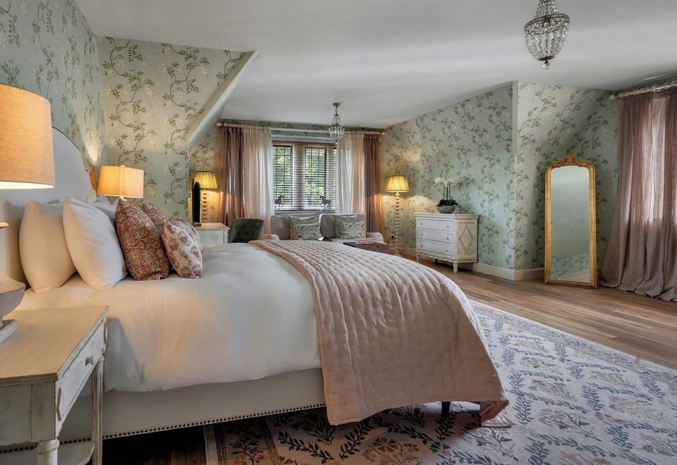 Whistler Rooms Cottage in Huntingdonshire District