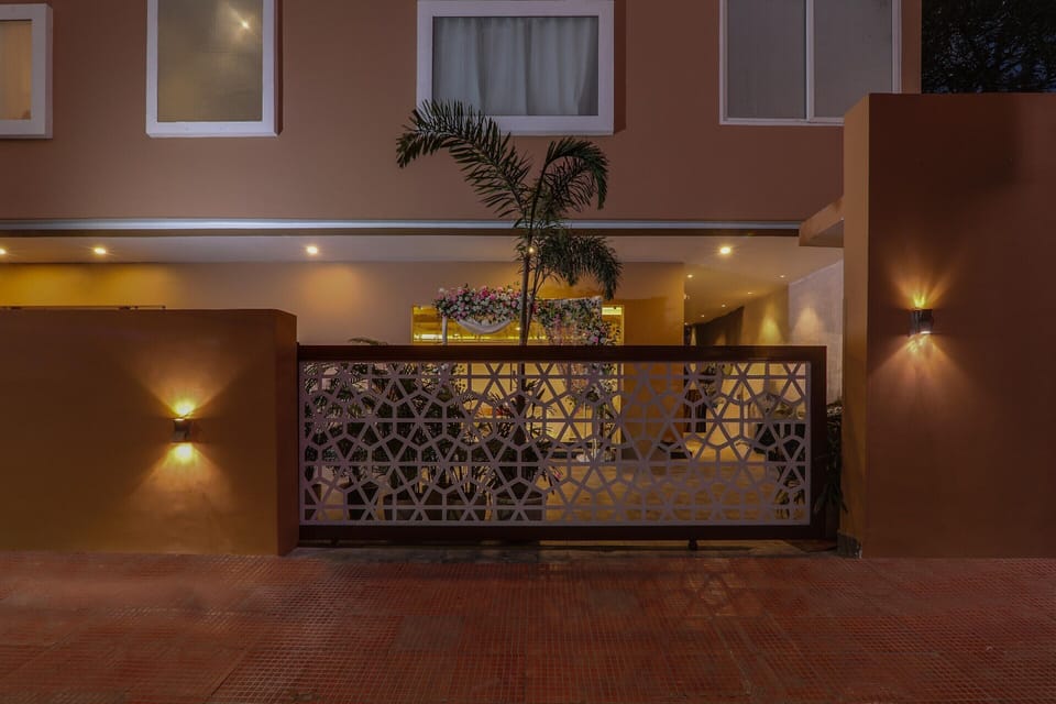 House | Reception