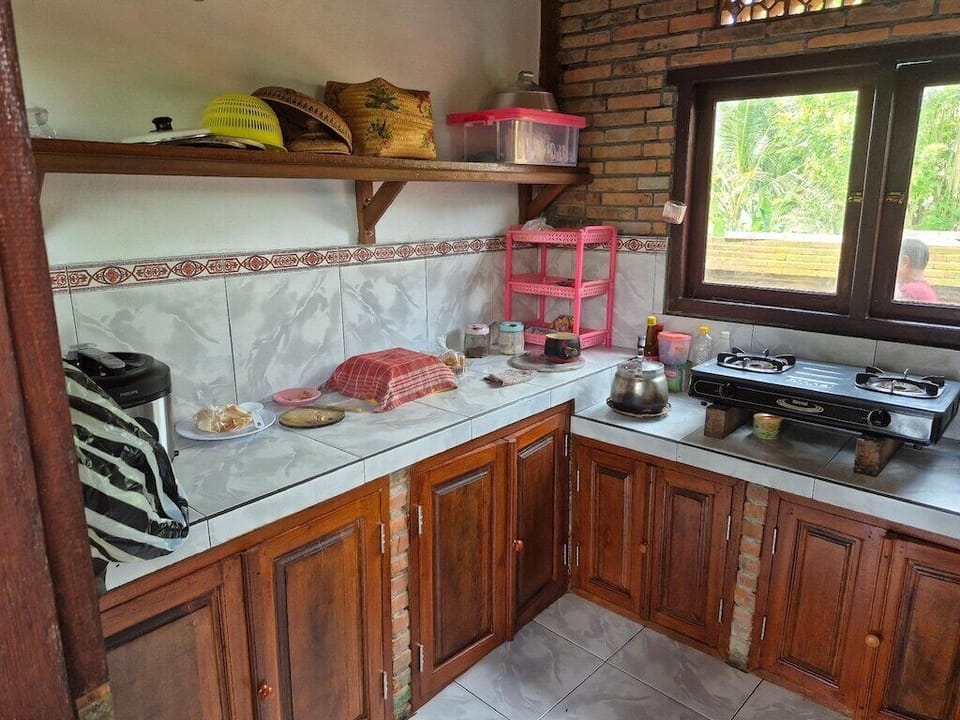 Villa, Garden View | Private kitchen