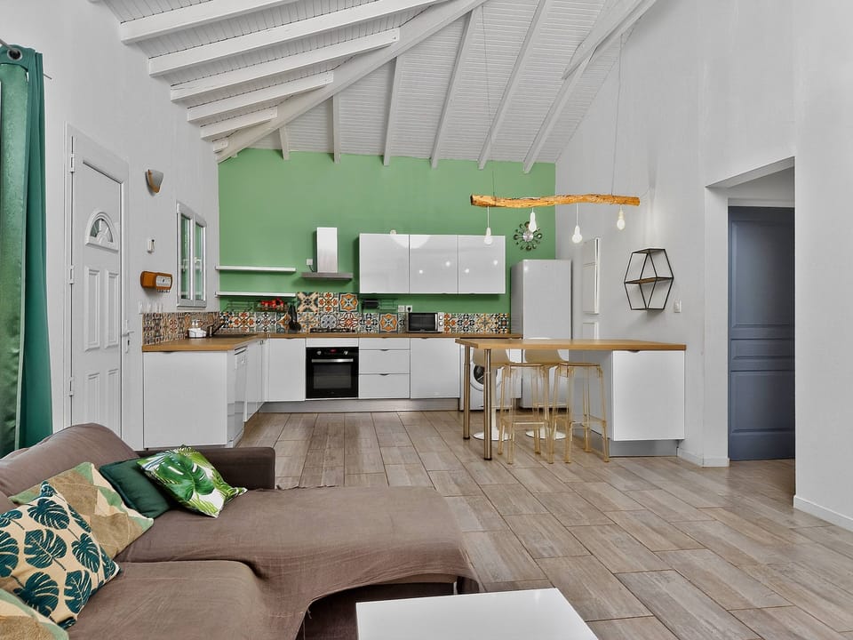 Family Villa, 3 Bedrooms, Balcony | Living area