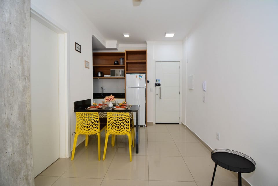Apartment | Dining