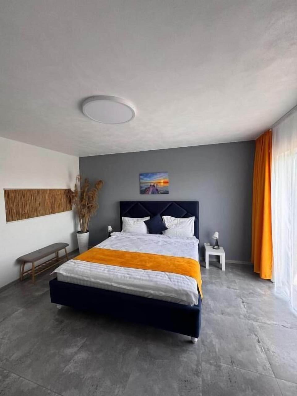 Deluxe Double Room, Balcony, Canal View | Desk, laptop workspace, WiFi (free)