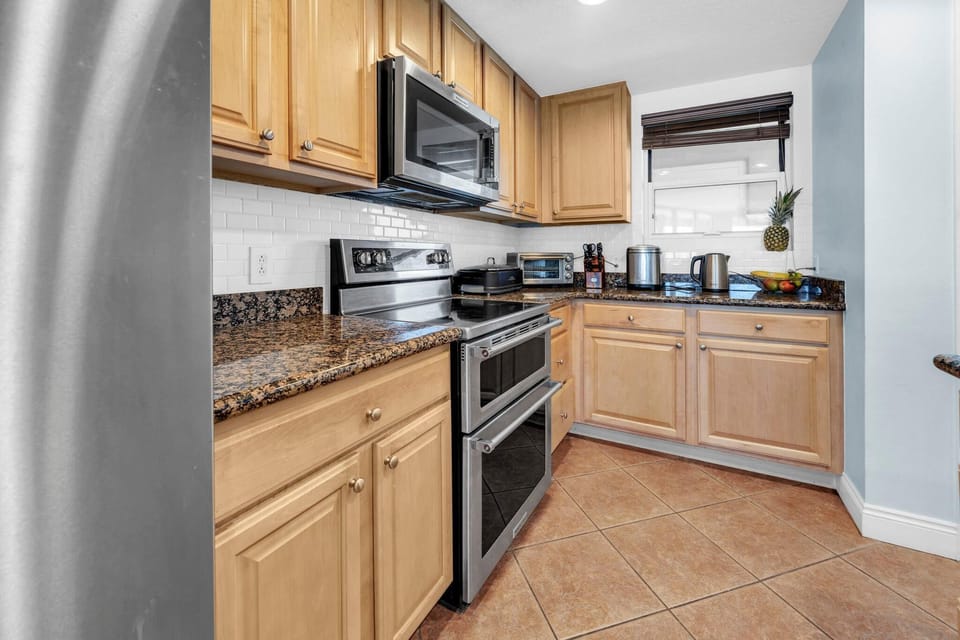 Condo, 2 Queen Beds (Palazzo 908) | Private kitchen