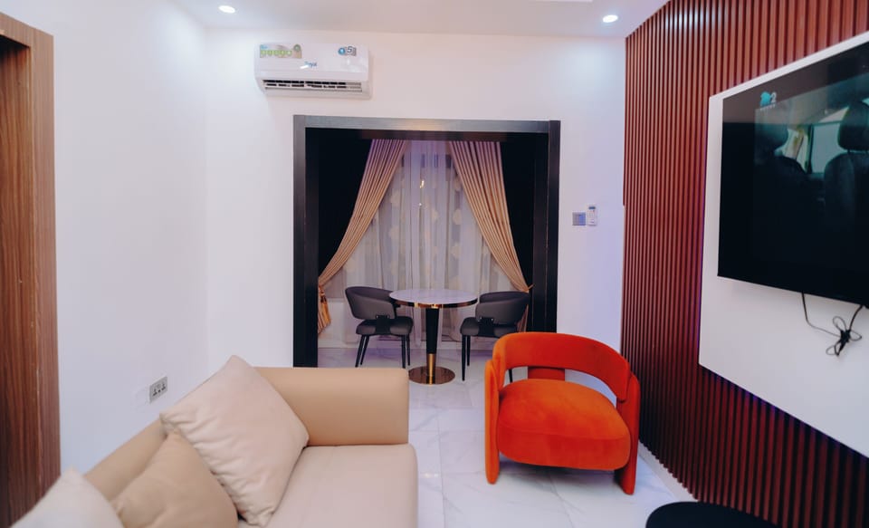 Superior Suite | Living area | Printers