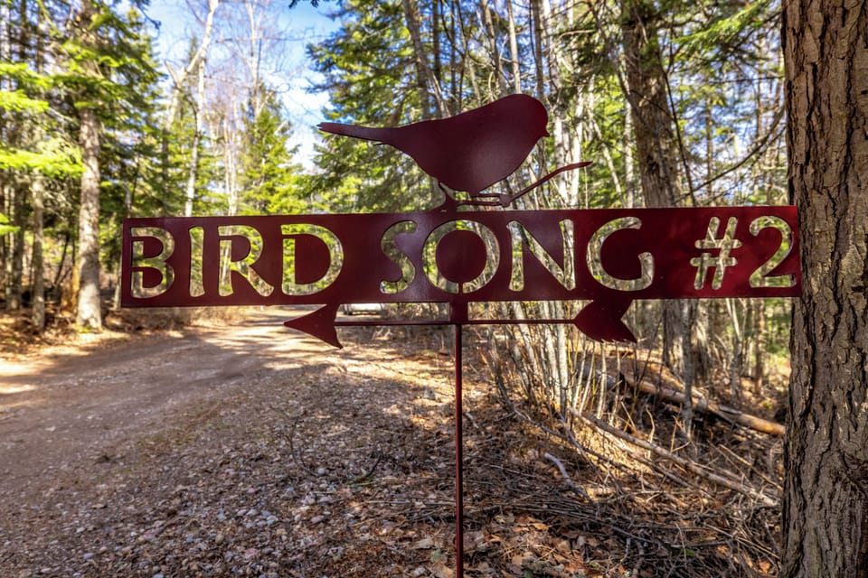 Identifies your cabin!