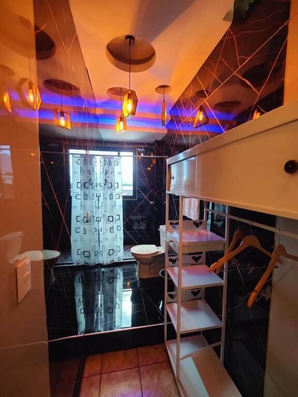 Deluxe Twin Room, City View | Bathroom | Shower, rainfall showerhead, towels, soap