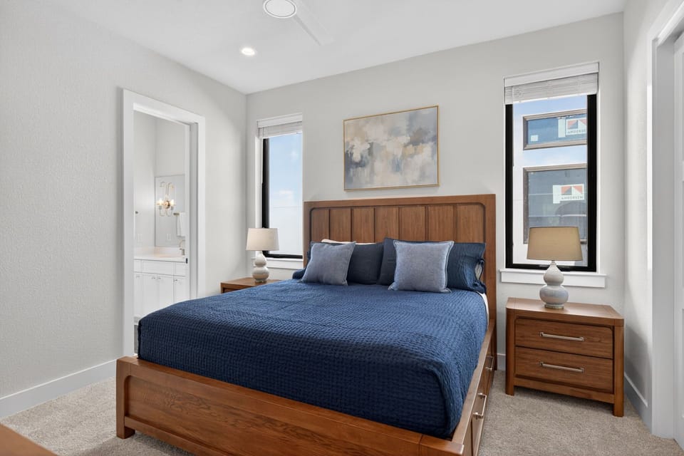 King Bedroom 5