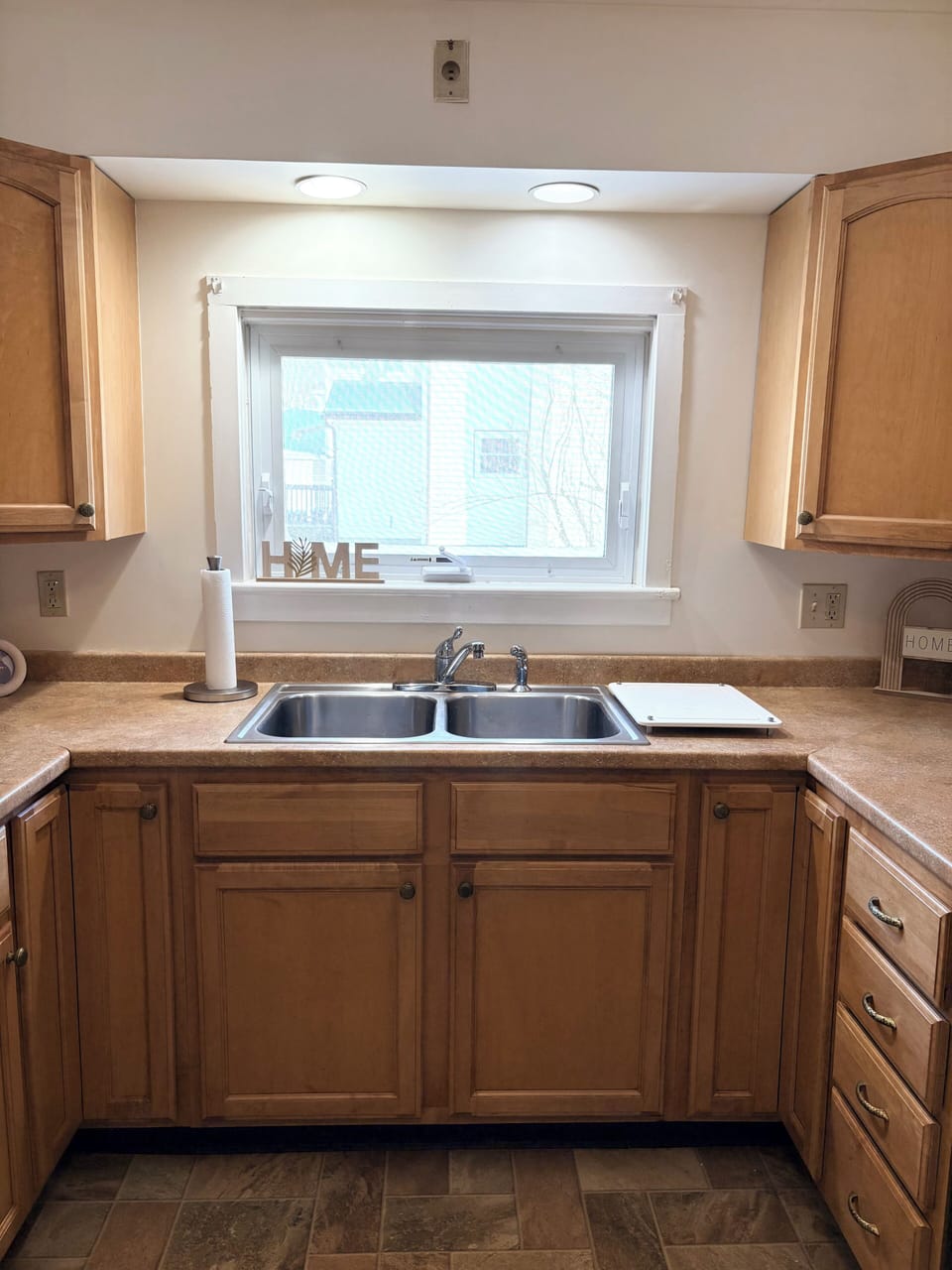 Downstairs kitchen 