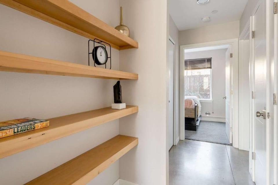 Basic Apartment, Patio | Interior