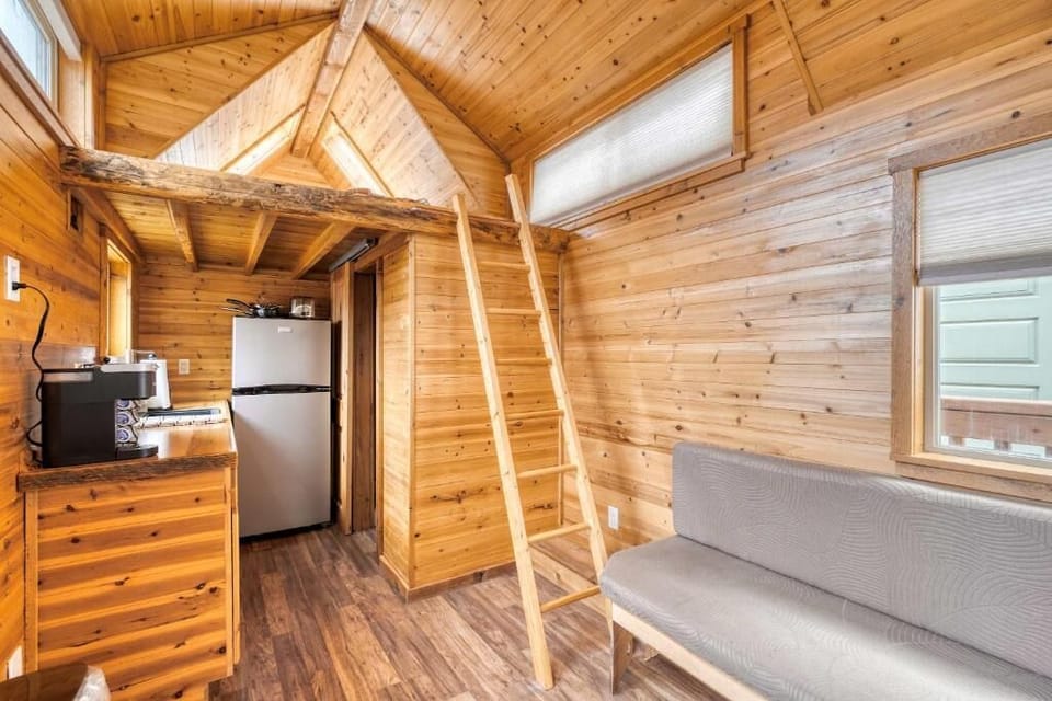 Studio | Living area