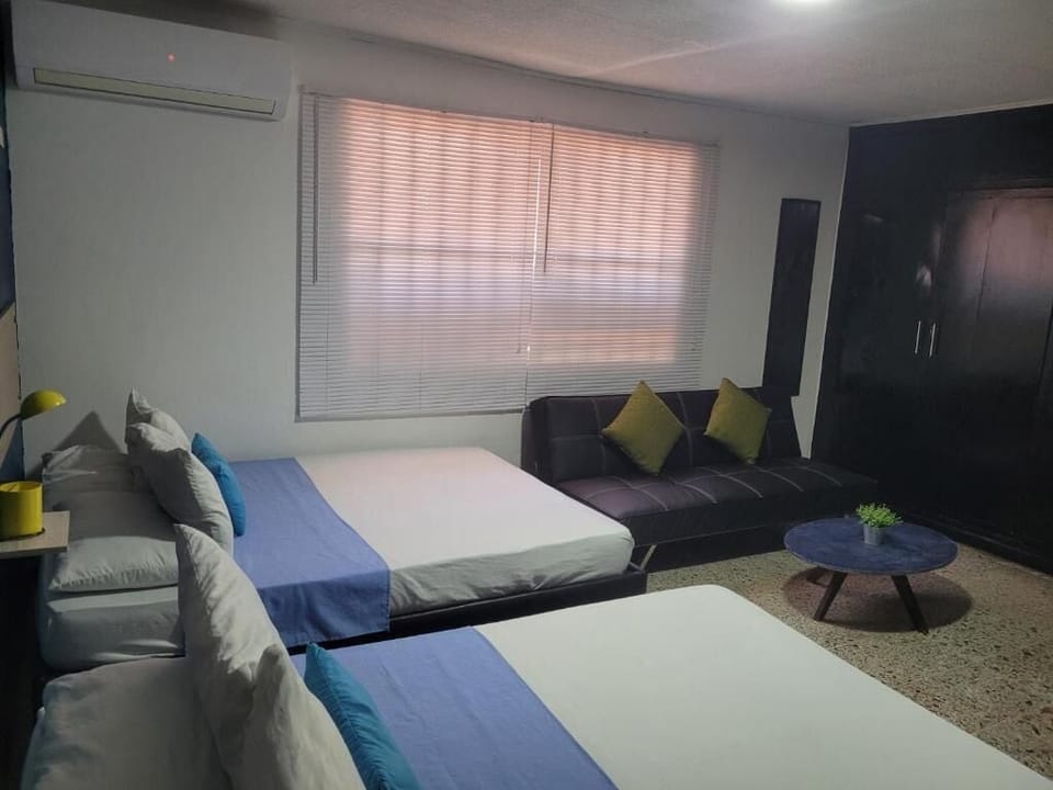 Classic Quadruple Room | In-room safe, iron/ironing board, free WiFi, wheelchair access