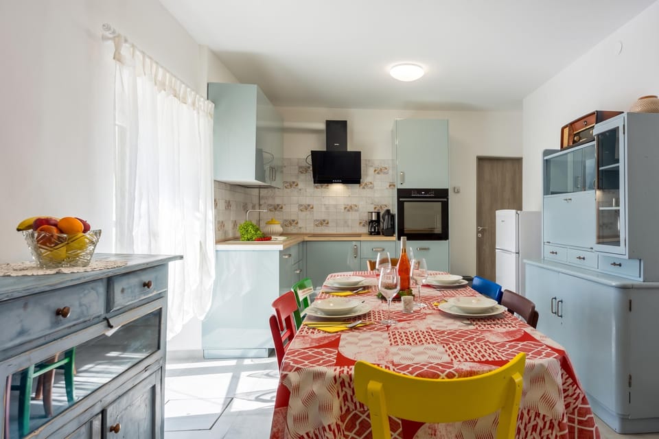 Kitchen and dining area