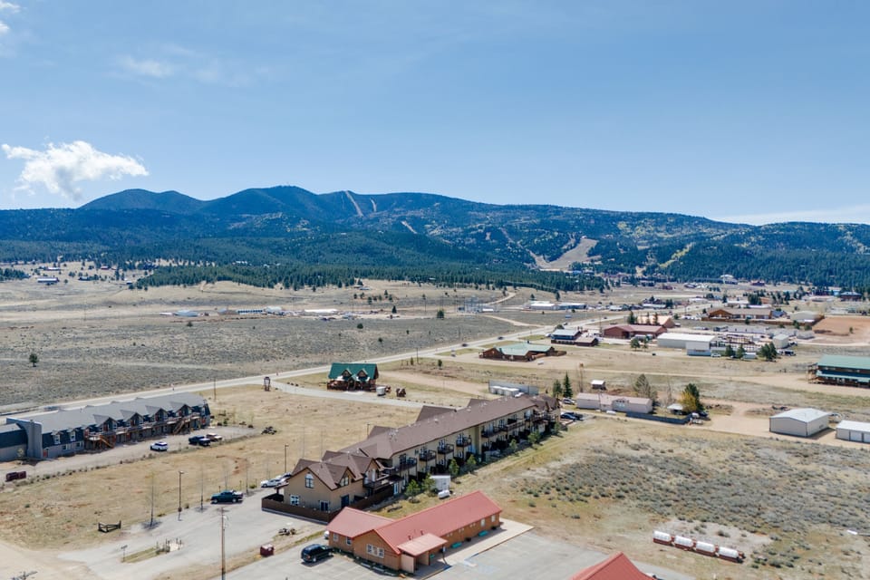 Exterior with Angel Fire view