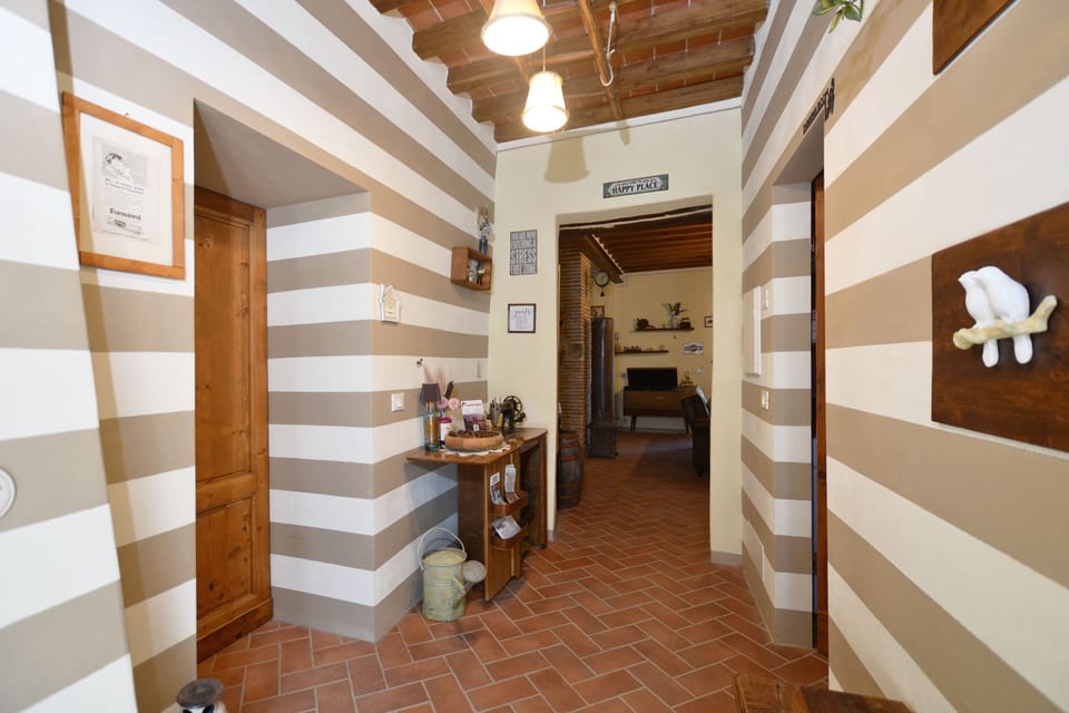 Family Apartment, 1 Bedroom, Microwave, Mountainside (Dimora Belfiore) | Interior