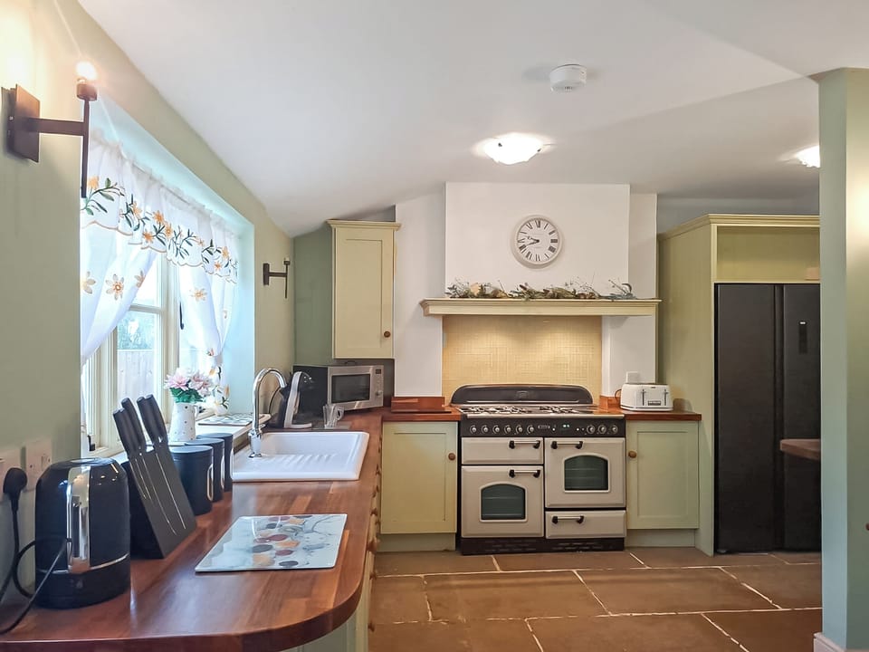 Kitchen | Crown House, Alford, near Mablethorpe