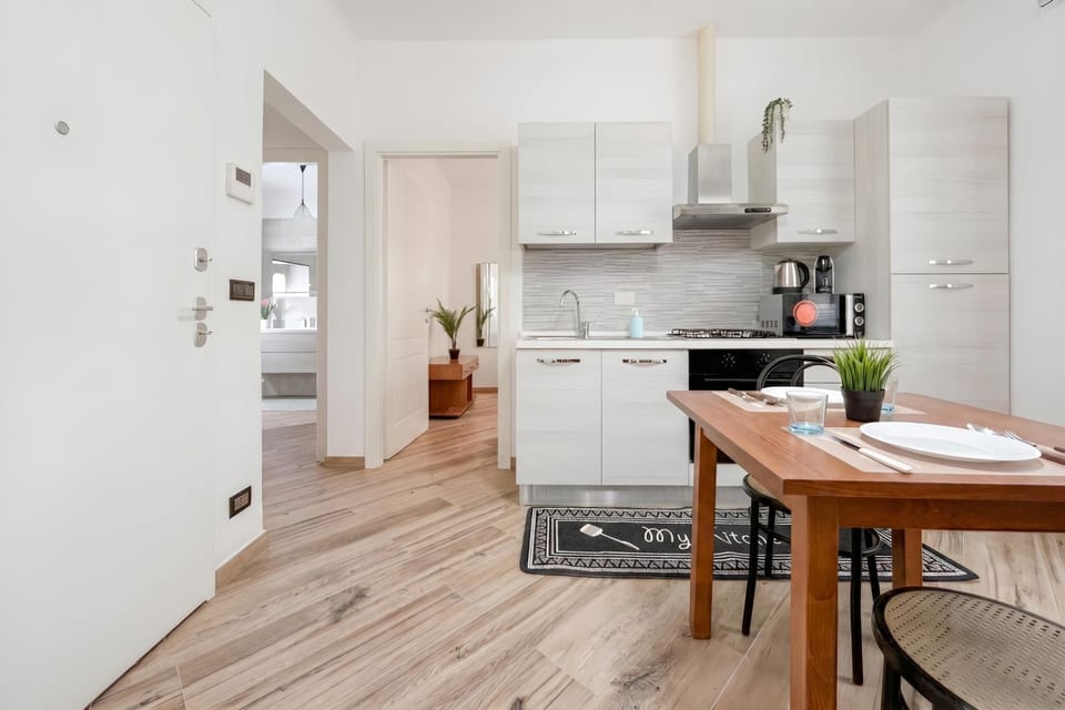 Standard Apartment, 2 Bedrooms, Microwave (Via D'Andrade Sestri Ponente) | Private kitchen