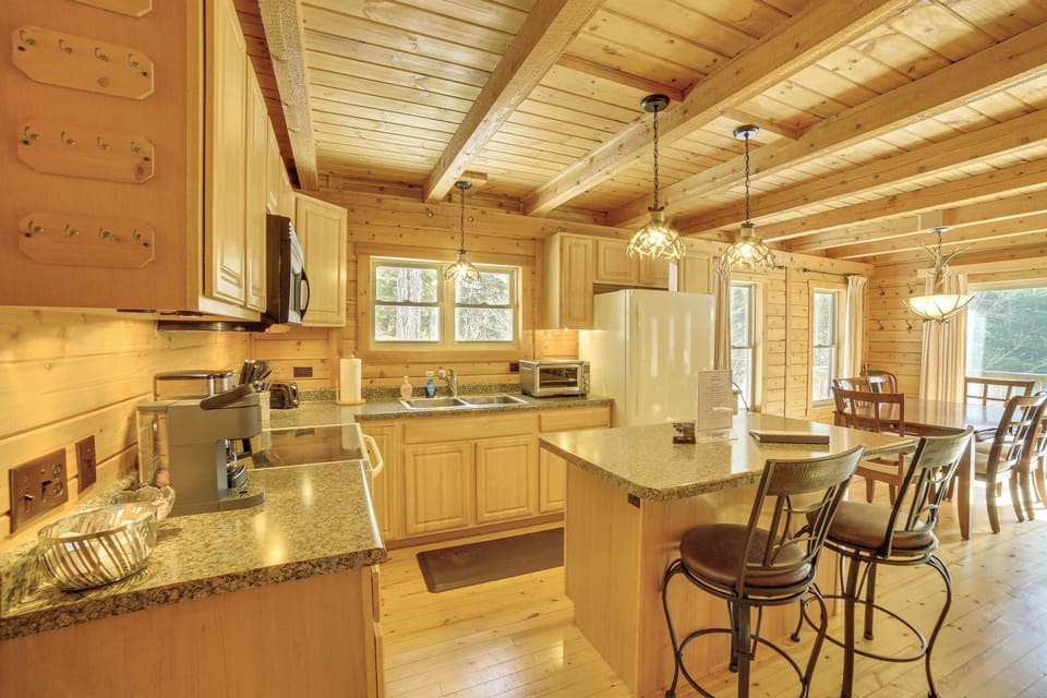 Kitchen | 1st Floor