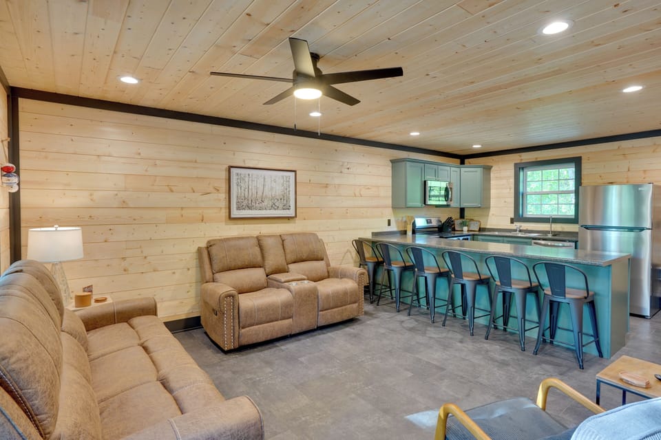 Living Room | Smart TV