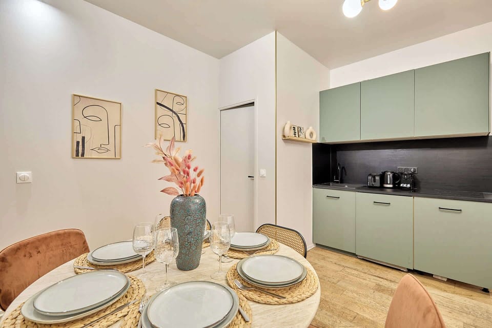 cuisine avec coin repas
