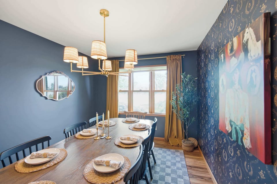 A refined space for memorable meals and meaningful conversations