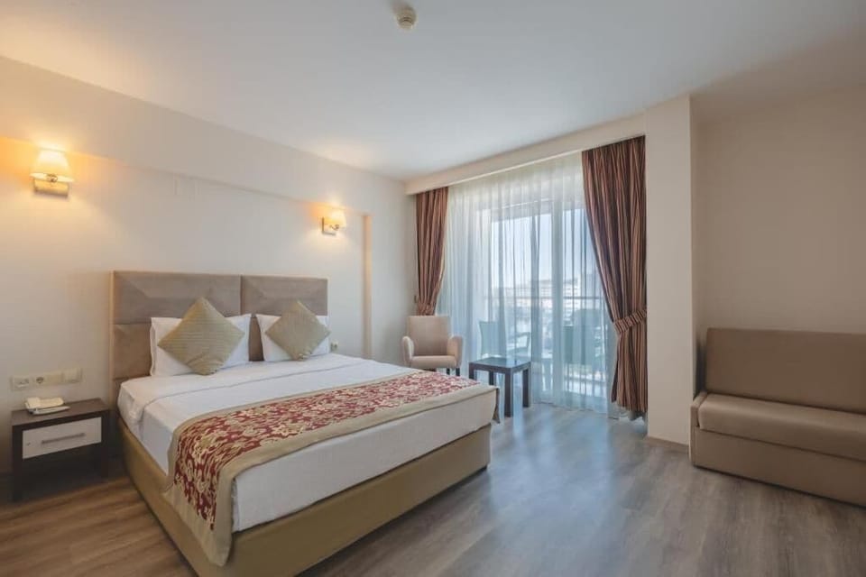 In-room safe, free WiFi, bed sheets, wheelchair access