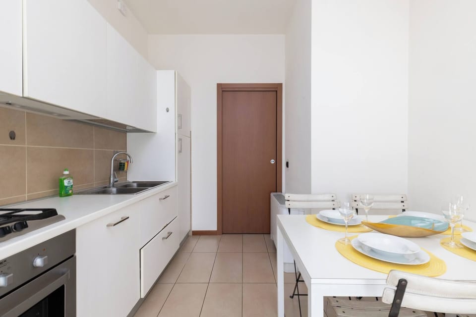 Apartment, 1 Bedroom, Accessible, Balcony | Interior