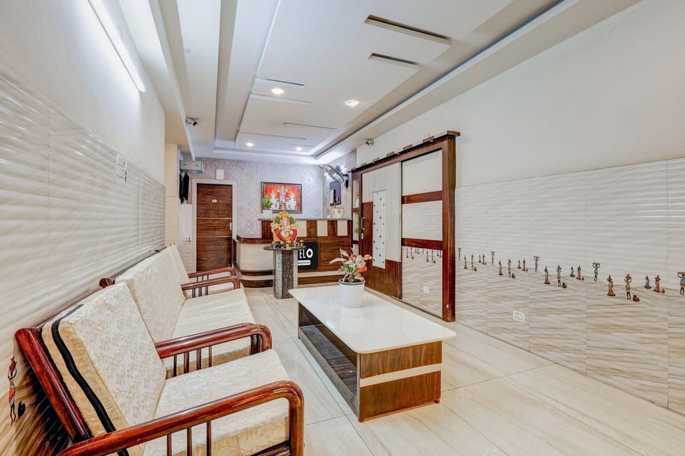 House | Reception