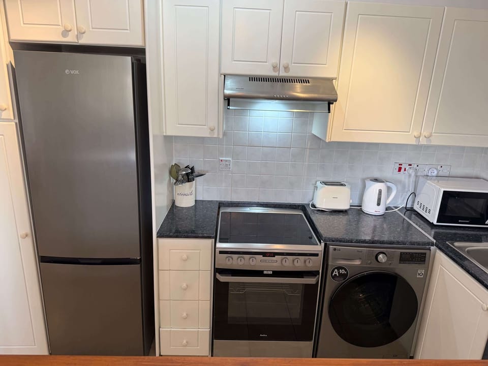 Kitchen with washing machine