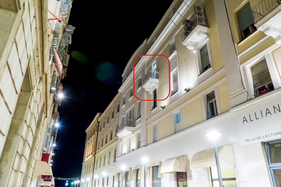 The balcony of the room as seen from Marmont Street.