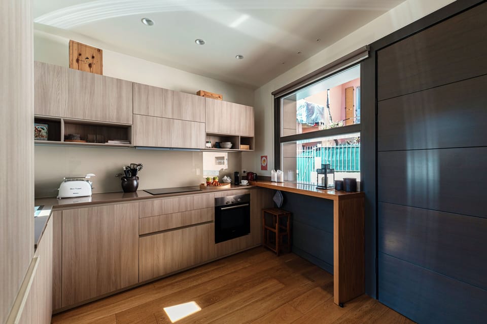 Apartment | Private kitchen | Full-size fridge, oven, stovetop, dishwasher