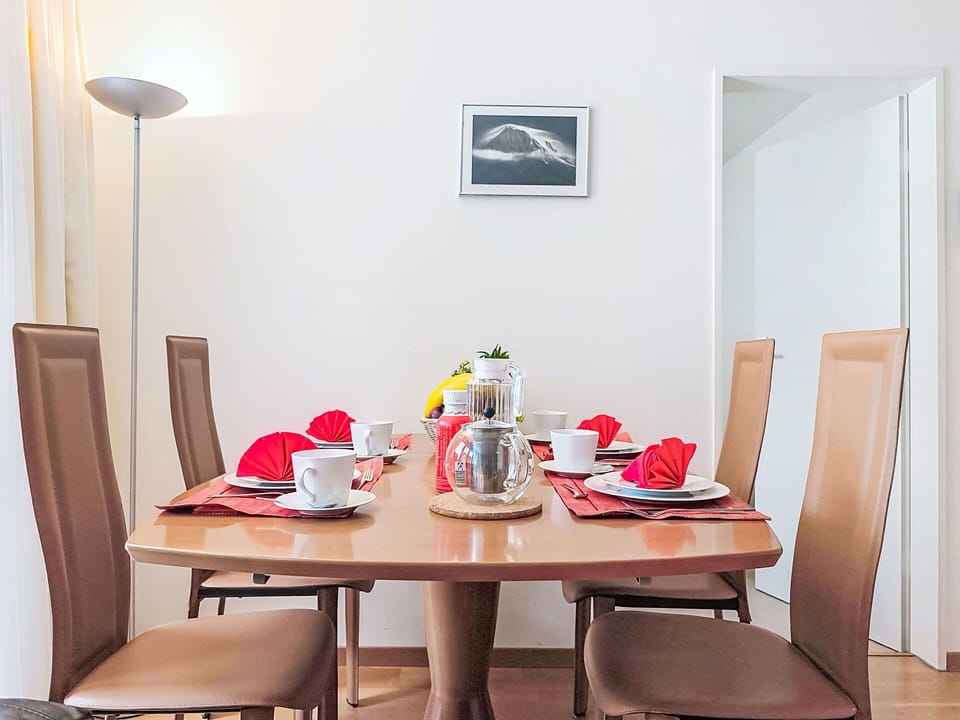 Furniture, Interior Design, Table, Dining Room, Wood, Kitchen & Dining Room Table, Flooring, Chair, Lighting, Room