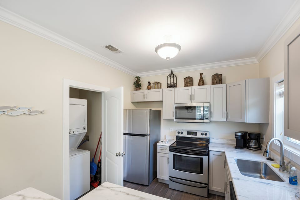 The Tiki Hideout - Unit 35C at Purple Parrot - In-unit washer and dryer—one of those small conveniences that makes a big difference on longer stays