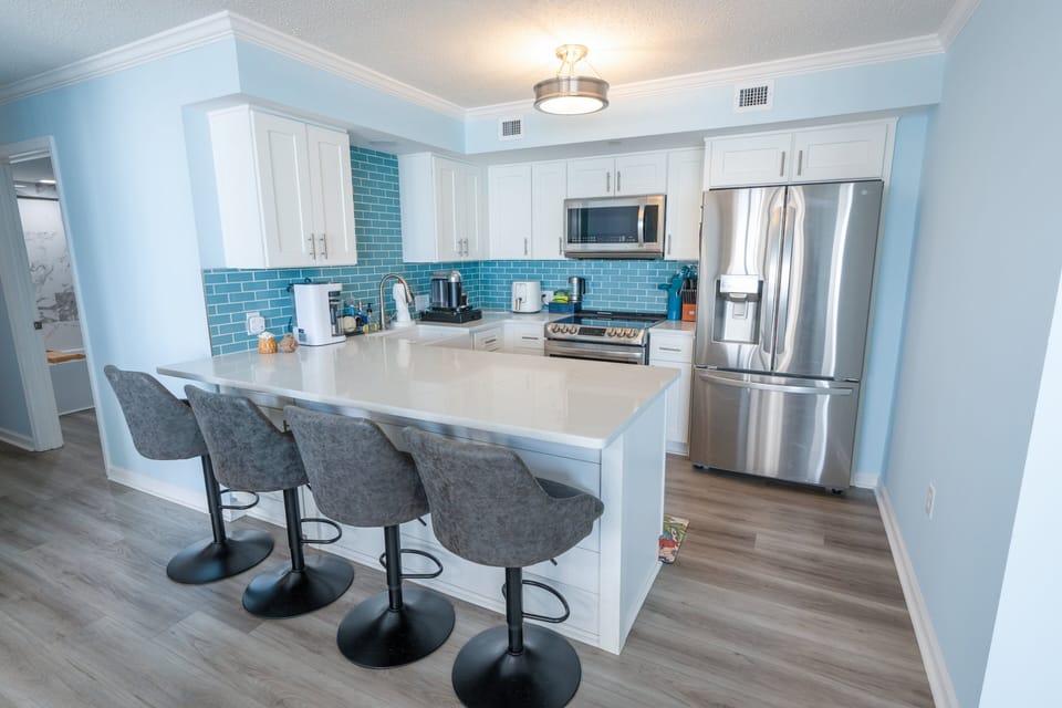 Condo, 2 Bedrooms | Private kitchen | Coffee/tea maker, fridge, oven, toaster