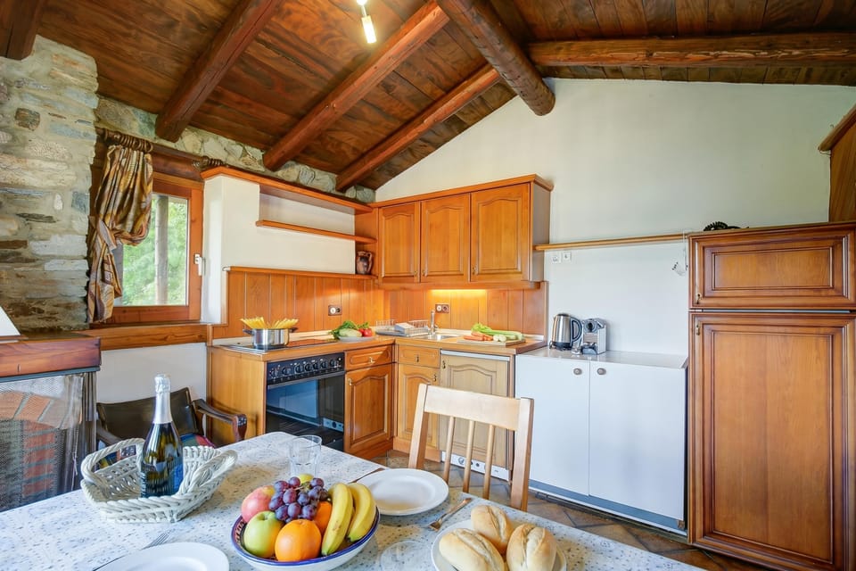 Standard House, 1 Bedroom, Balcony, Mountainside (La Capannina) | Private kitchen