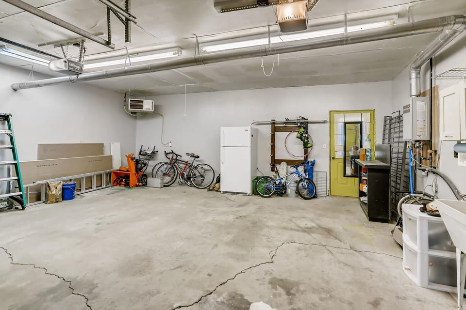 Spacious Heated Garage for 2 vehicles, Outdoor Fridge
