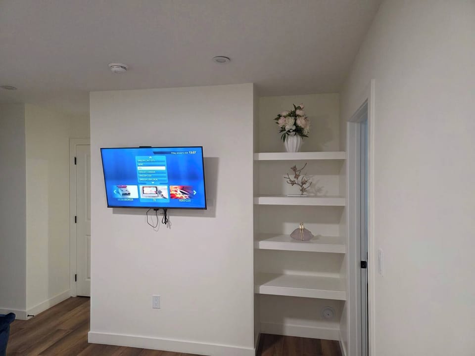 House, 3 Bedrooms, Smoking | Room amenity