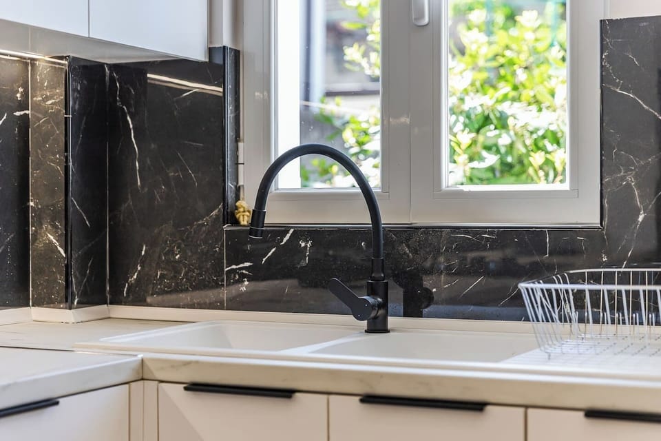 Fully-equipped kitchen details