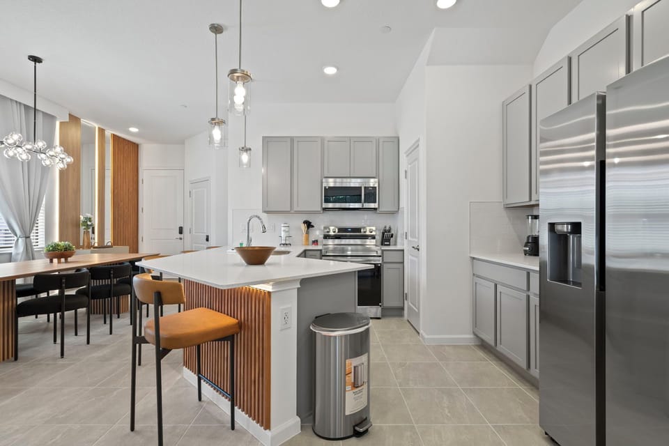 Fully-equipped kitchen