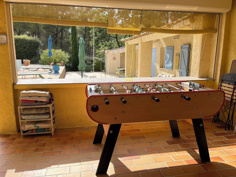 Game room
