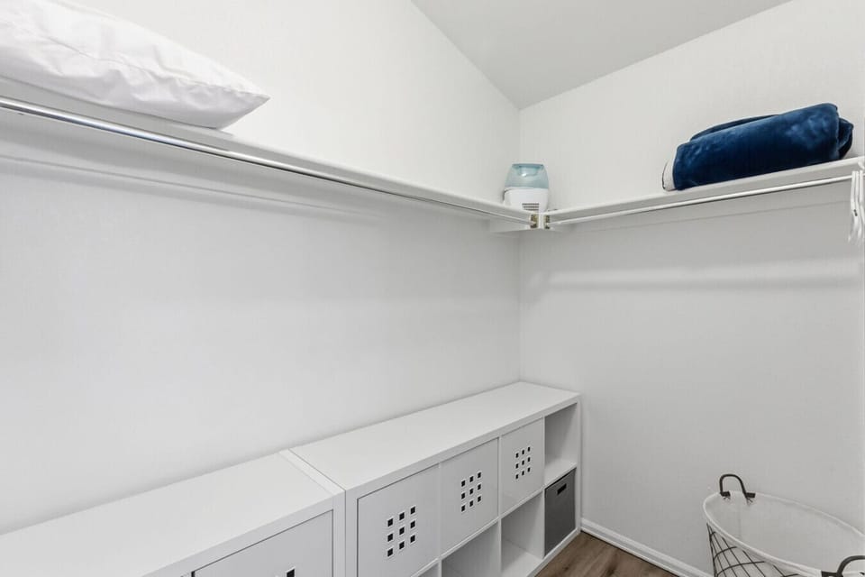 Plenty of closet space!